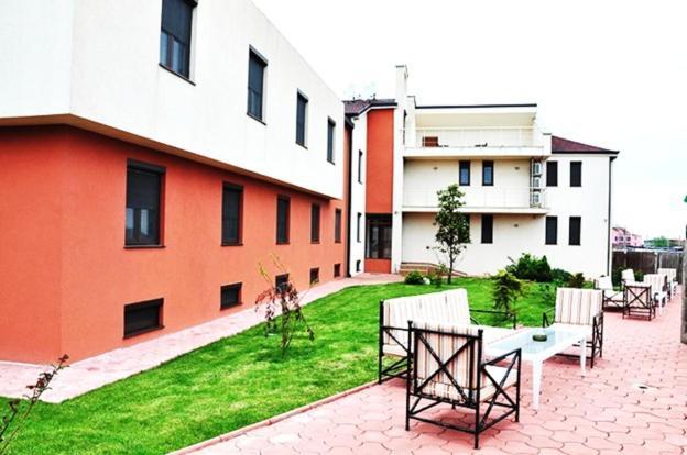 Hotel Bourbon Vama Veche Exterior photo